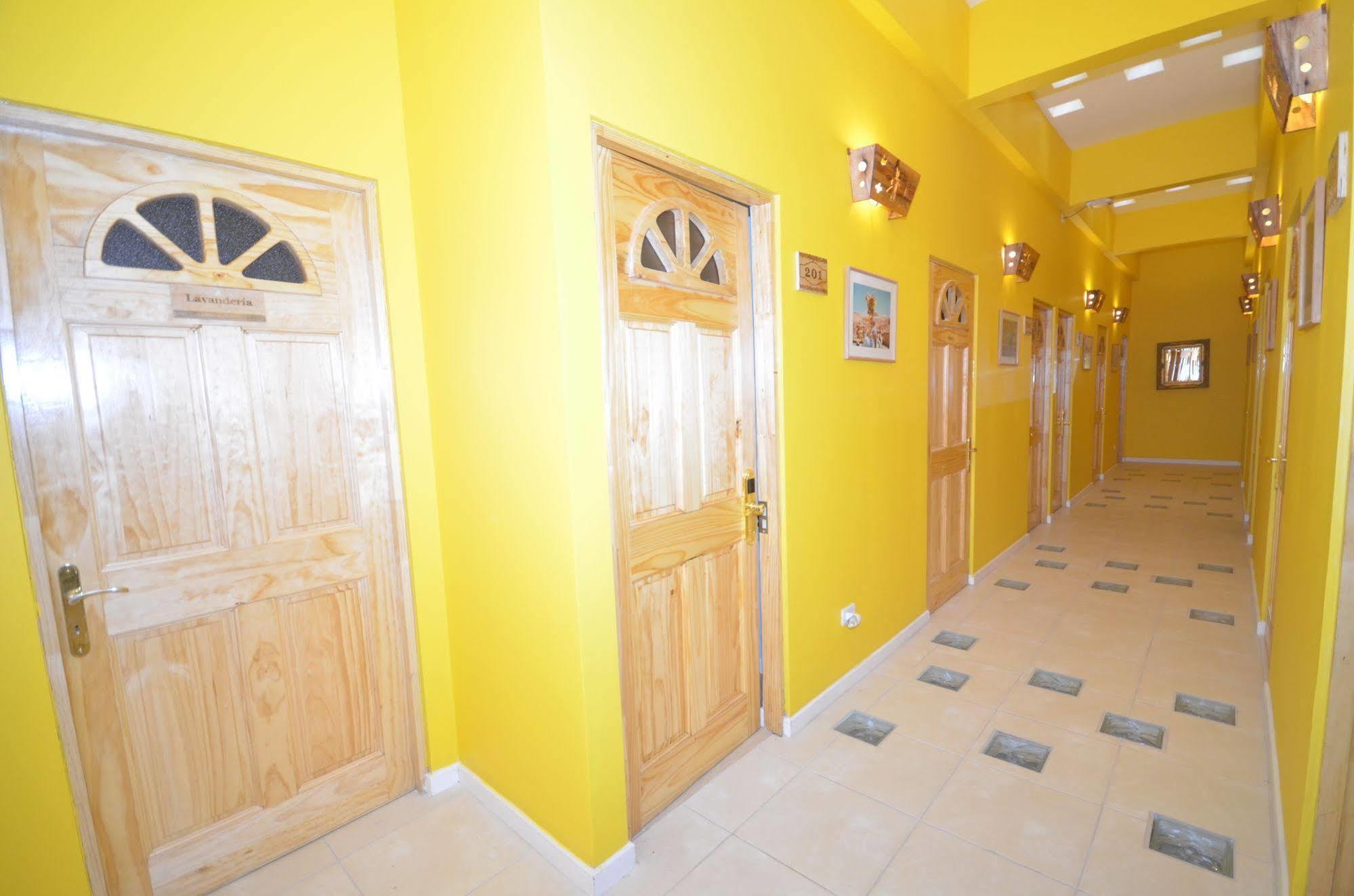 Hotel Ayelen Express Calama Zewnętrze zdjęcie