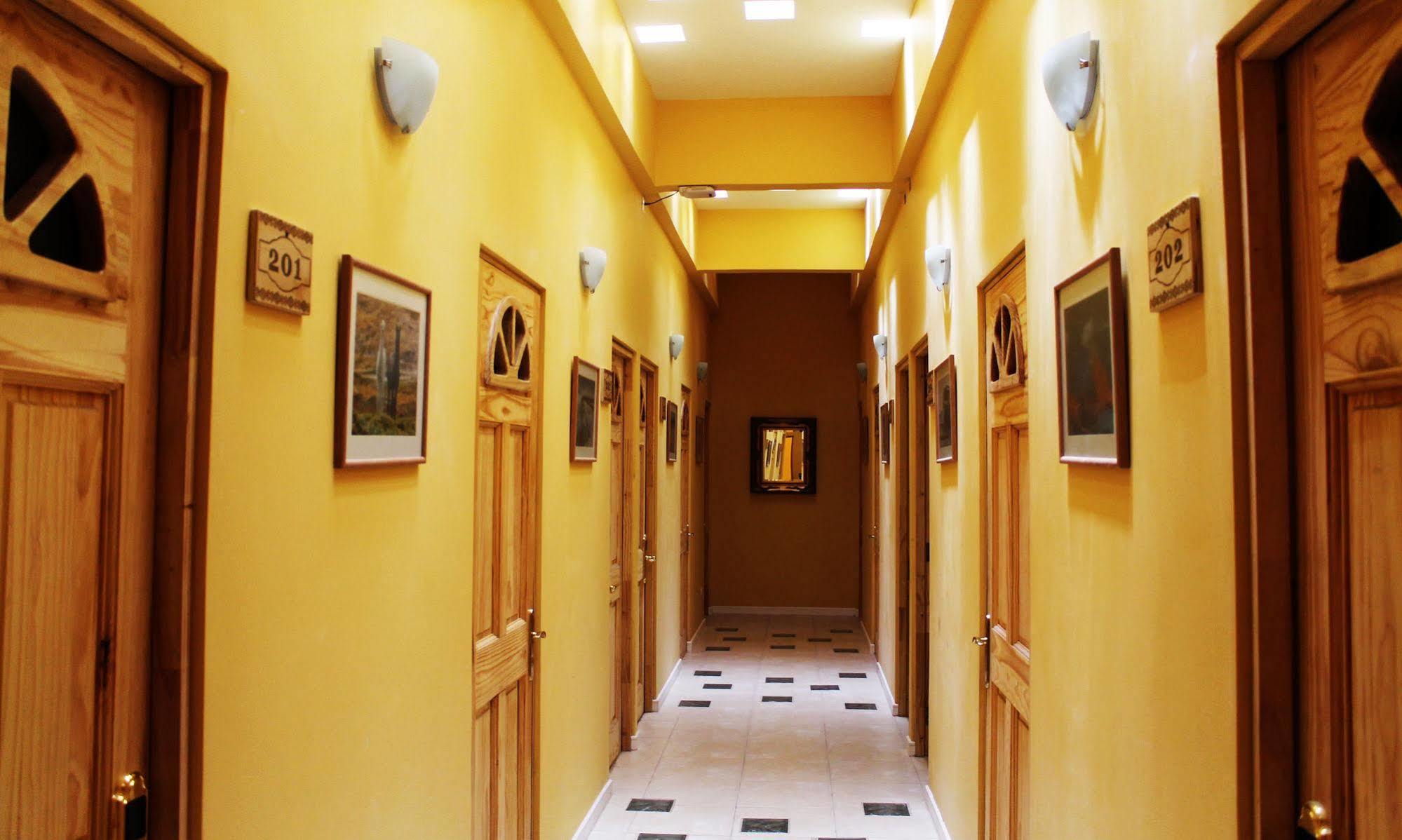 Hotel Ayelen Express Calama Zewnętrze zdjęcie